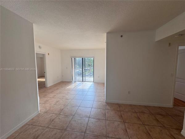 9340 Fontainebleau Blvd #W310, Unincorporated Dade County, Florida 33172, image 1