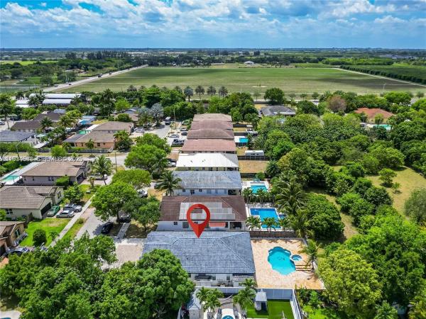 15519 SW 182nd Ln, Miami, Florida 33187, image 1