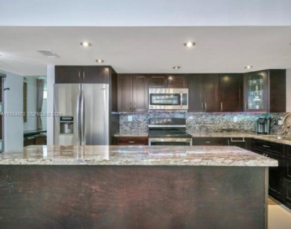 Villa Dorada, 20401 NE 30th Ave #108-8, Aventura, Florida 33180, image 3