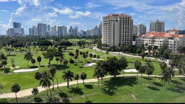 Coronado Towers, 20335 W Country Club Dr #1105, Aventura, Florida 33180, image 1