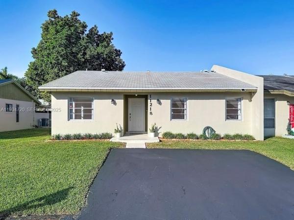 11218 SW 125th Ct, Unincorporated Dade County, Florida 33186, image 1