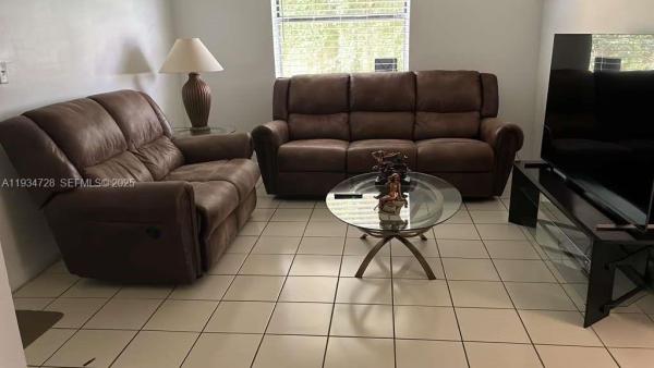 Soleil Lake, 670 NW 114th Ave #204, Sweetwater, Florida 33172, image 1