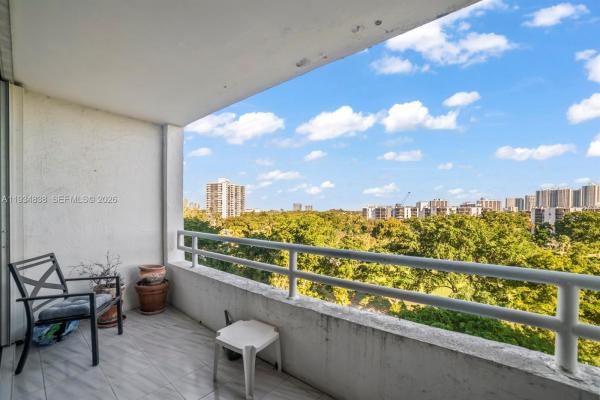 Delvista Tower 1, 20225 NE 34th Ct #719, Aventura, Florida 33180, image 3