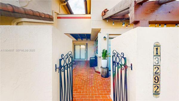 Courtyards In The Crossings, 13292 SW 114th Ter, The Crossings, Florida 33186, image 3