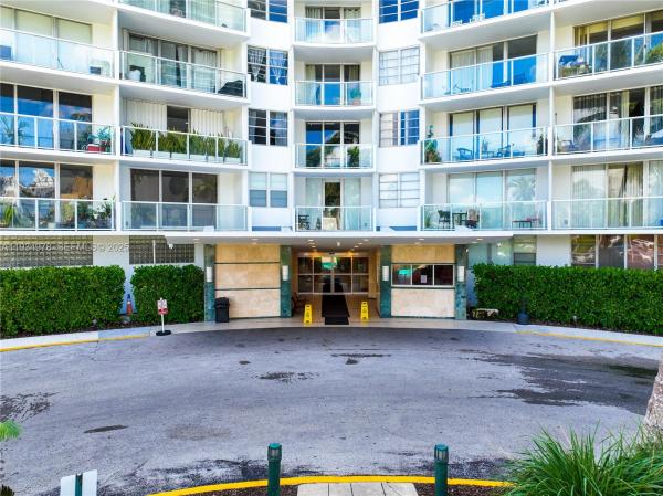 Bay Park Towers, 3301 NE 5th Ave #110, Miami, Florida 33137, image 1