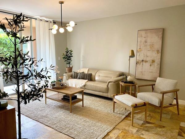 The Yacht Club At Aventura, 19501 E Country Club Dr #9108, Aventura, Florida 33180, image 1