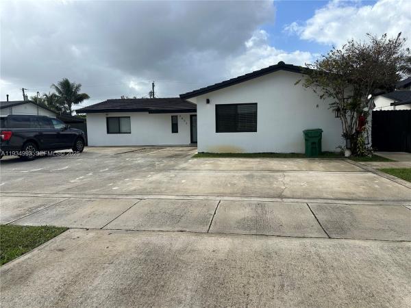 2832 SW 124th Ct, Miami, Florida 33175, image 1