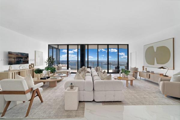 700 NE 24th St #PH-5903, Miami, Florida 33137, image 1