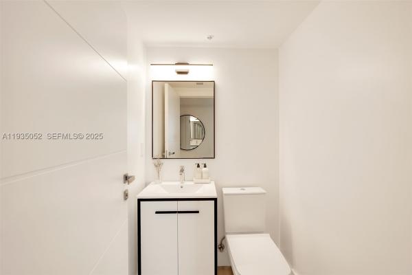 1500 Ocean Drive, 1500 Ocean Dr #1201, Miami Beach, Florida 33139, image 3