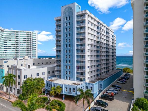 Port Royale, 6969 Collins Ave #811, Miami Beach, Florida 33141, image 3
