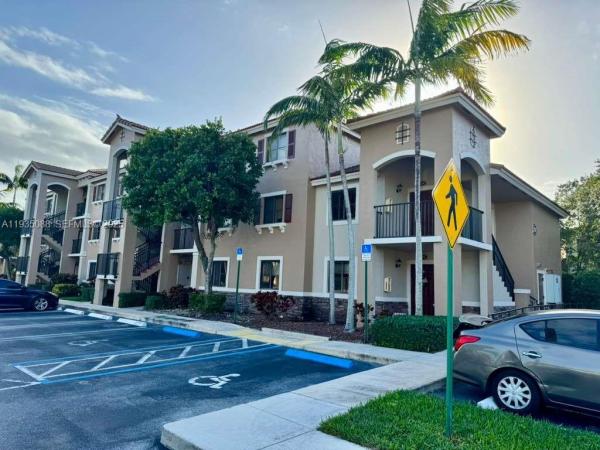 The Courts At Isles Of Bayshore, 22931 SW 88th Pl #106, Cutler Bay, Florida 33190, image 2