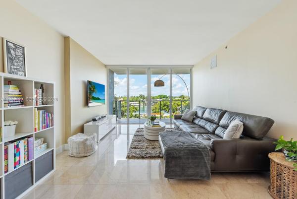 63 Nobe, 6305 Indian Creek Dr #4D, Miami Beach, Florida 33141, image 2