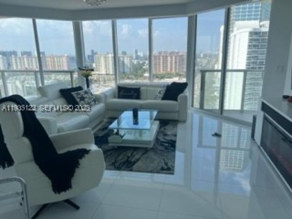 La Perla, 16699 Collins Ave #2507, Sunny Isles Beach, Florida 33160, image 1