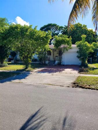Sackett Park, 15800 NE 15th Ave, North Miami Beach, Florida 33162, image 1
