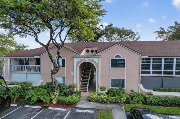 Doral Park Country Club Villas, 4730 NW 102nd Ave #204-13, Doral, Florida 33178, image 1