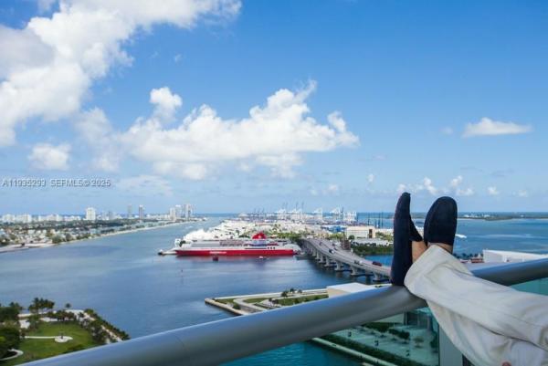 900 Biscayne Bay, 900 Biscayne Blvd #2106, Miami, Florida 33132, image 1