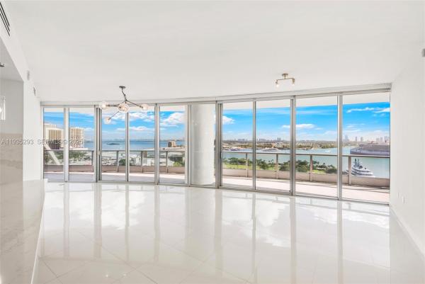 900 Biscayne Bay, 900 Biscayne Blvd #2106, Miami, Florida 33132, image 2