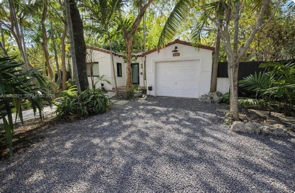 Shenandoah Manor, 1780 SW 21st St, Miami, Florida 33145, image 3