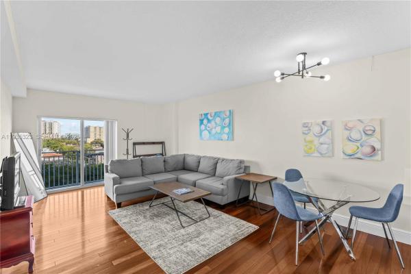 Douglas Grand, 50 Menores Ave #522, Coral Gables, Florida 33134, image 1