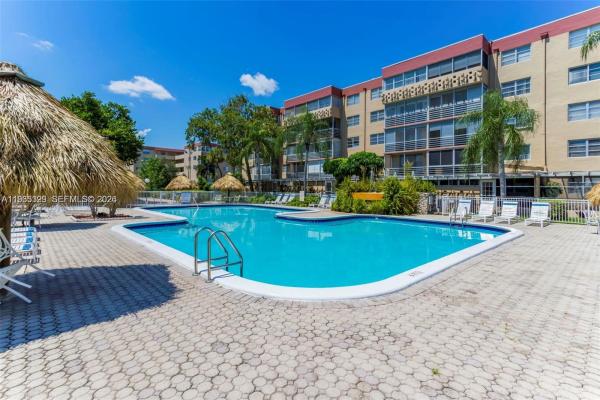 Polynesian Gardens, 406 NW 68th Ave #125, Plantation, Florida 33317, image 2