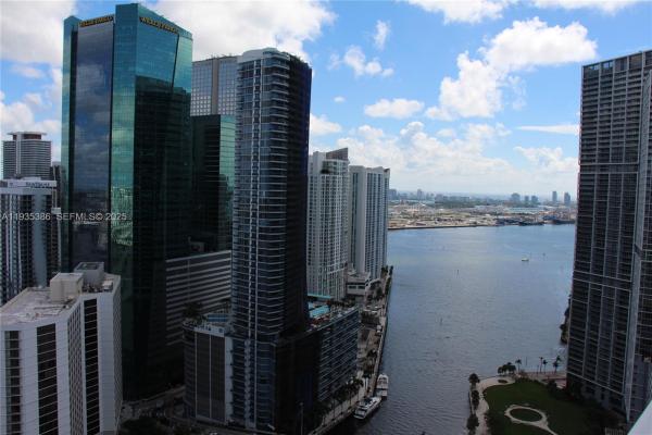 Brickell On The River South Tower, 41 SE 5th St #2203, Miami, Florida 33131, image 1