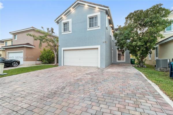 Mandarin Lakes, 27049 SW 142nd Ave, Naranja, Florida 33032, image 3
