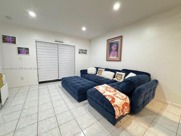 Fairview At Pembroke Pointe, 10445 NW 11th St #201, Pembroke Pines, Florida 33026, image 1