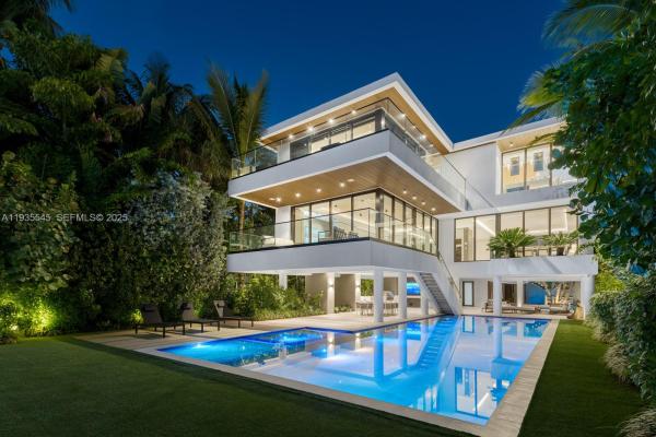 Rivo Alto, 40 W Rivo Alto Dr, Miami Beach, Florida 33139, image 2