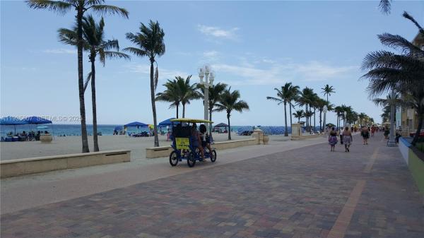 Hollywood Little Ranches, 2822 Monroe St, Hollywood, Florida 33020, image 1