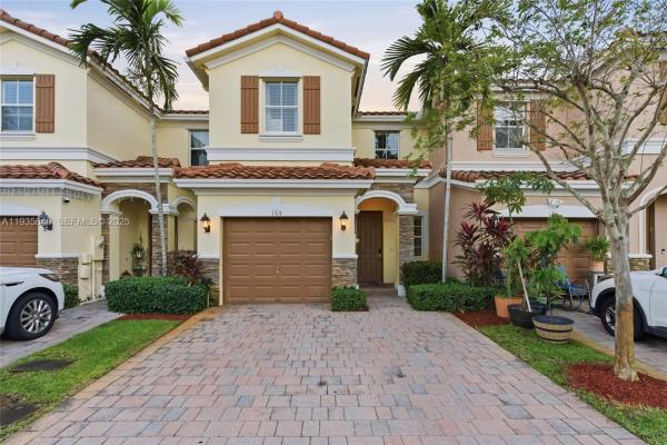 Emerald Creek Townhomes, 165 Emerald Creek Ter, Plantation, Florida 33325, image 1