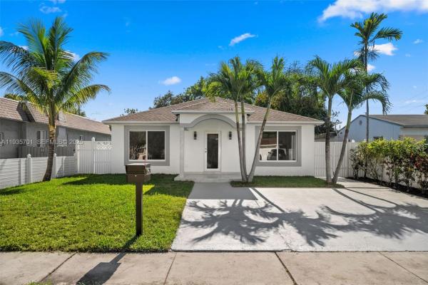 Dania Beach No HOA, 253 SW 4th St, Dania Beach, Florida 33004, image 1