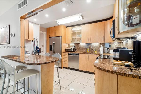 Trafalgar Towers, 1400 S Ocean Dr #802, Hollywood, Florida 33019, image 1