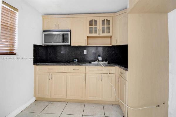 Los Suenos, 6195 W 18th Ave #G-125, Hialeah, Florida 33012, image 2