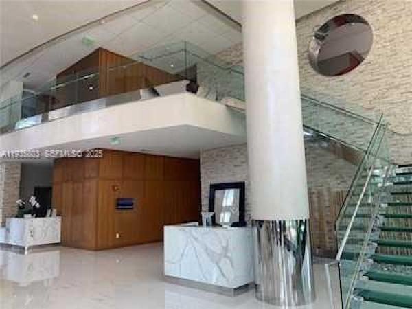 Brickell On The River South Tower, 41 SE 5th St #1517, Miami, Florida 33131, image 1