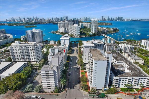 Golden House, 1340 Lincoln Rd #807, Miami Beach, Florida 33139, image 2