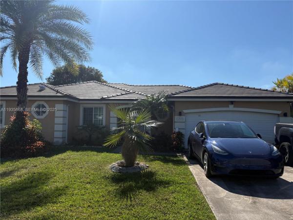 13016 SW 214th Ter, Miami, Florida 33177, image 1