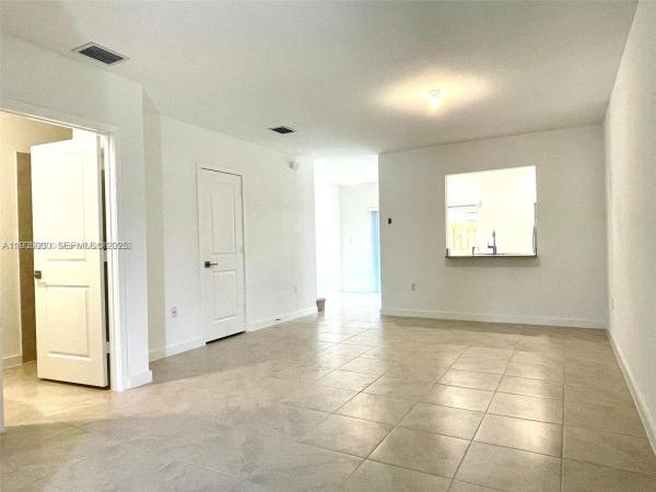 Keys Pointe, 461 NE 5th Ter, Florida City, Florida 33034, image 2