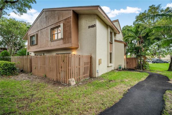  #2E, Unincorporated Dade County, Florida 33176, image 1