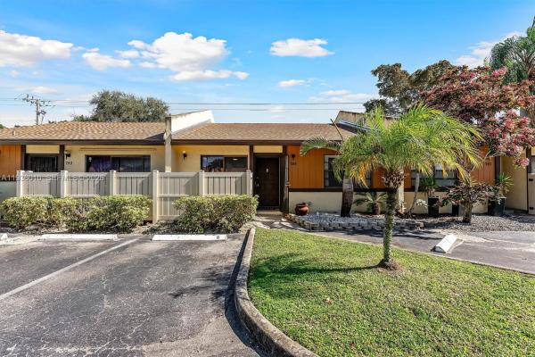 Woodlake Isles, 795 Banks Rd, Margate, Florida 33063, image 1