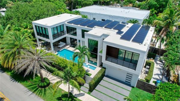 Middle River Park, 1600 NE 6th St, Fort Lauderdale, Florida 33304, image 1