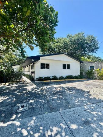 Town Of Modelo, 111 NW 7th Ave, Dania Beach, Florida 33004, image 1