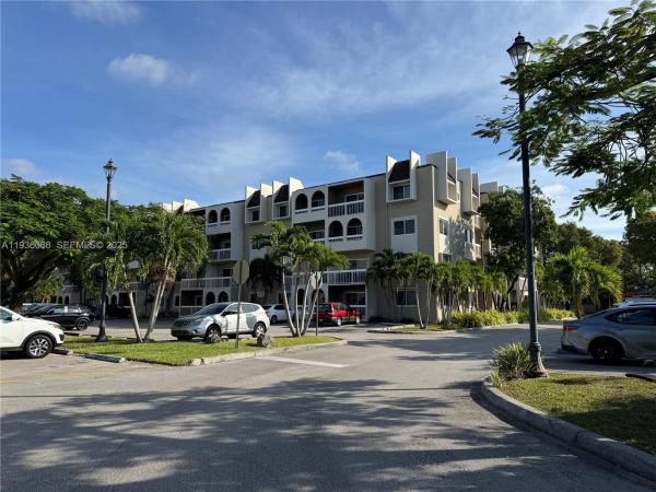 7703 Camino Real #A-307, Unincorporated Dade County, Florida 33143, image 1