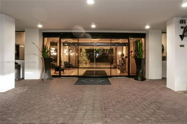 1000 Island Boulevard, 1000 W Island Blvd #2906, Aventura, Florida 33160, image 2