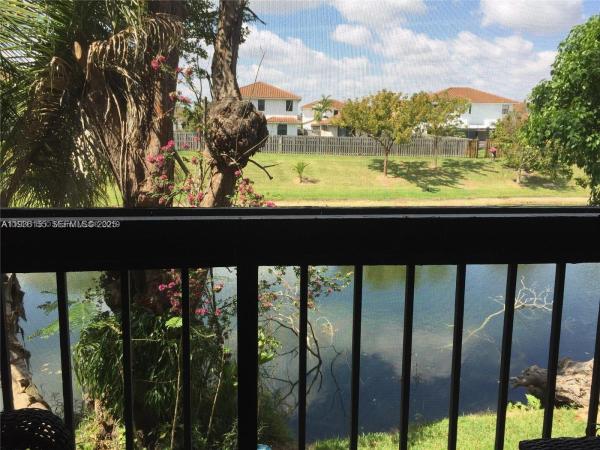 Caribbean Springs Village, #203-14, Fountainebleau, Florida 33172, image 1