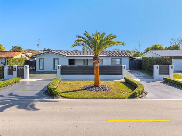 Miami, Florida 33175, image 1