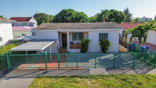 Grapeland, 1633 SW 30th Ave, Miami, Florida 33145, image 1