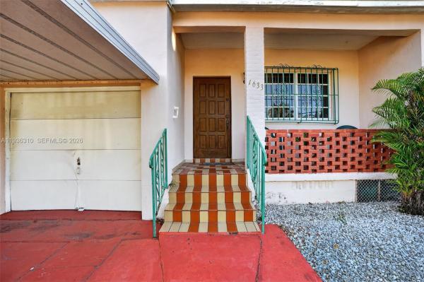 Grapeland, 1633 SW 30th Ave, Miami, Florida 33145, image 2