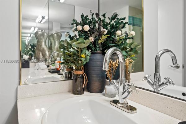 Roney Palace, 2301 Collins Ave #408, Miami Beach, Florida 33139, image 2