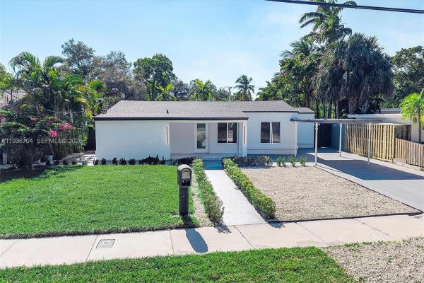 Croissant Park River, 300 SW 11th Ct, Fort Lauderdale, Florida 33315, image 1