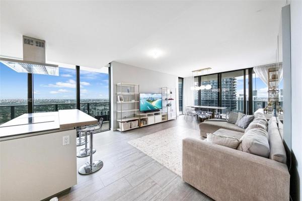 Brickell Flatiron, 1000 Brickell Plz #4212, Miami, Florida 33131, image 2